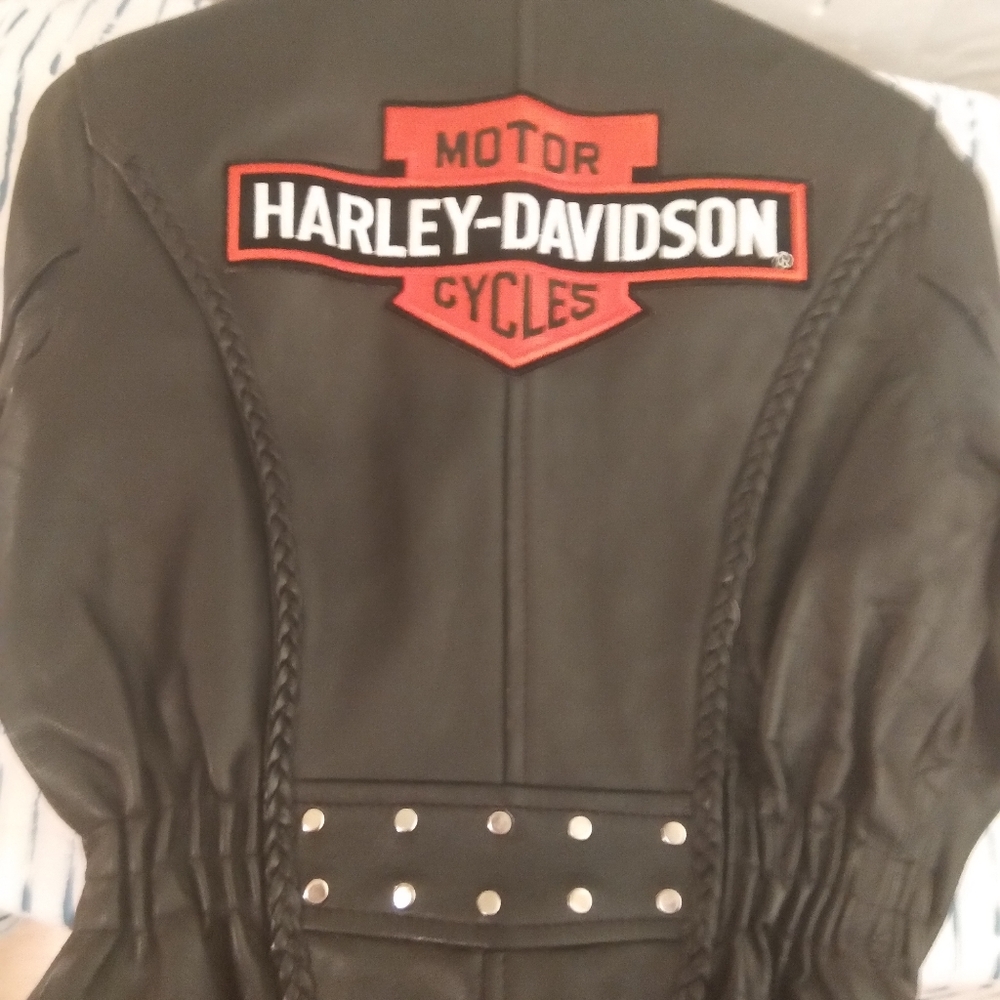 Ladies leather jacket